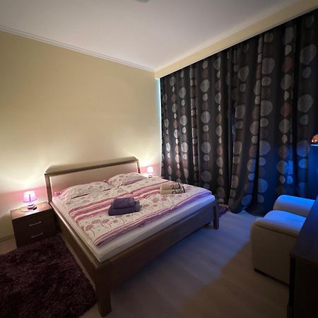 Apartment Zeyerova4 Карлові Вари Екстер'єр фото